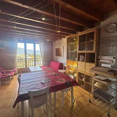 Appartement Duplex Alpin Confortable Avec Balcon Et Parking Privé - Fr-1-593-16 *
