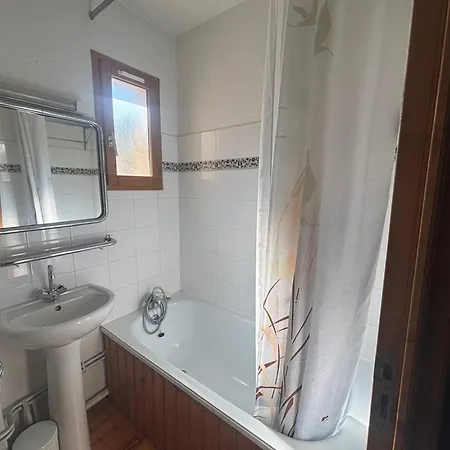 Appartement Duplex Alpin Confortable Avec Balcon Et Parking Privé - Fr-1-593-16